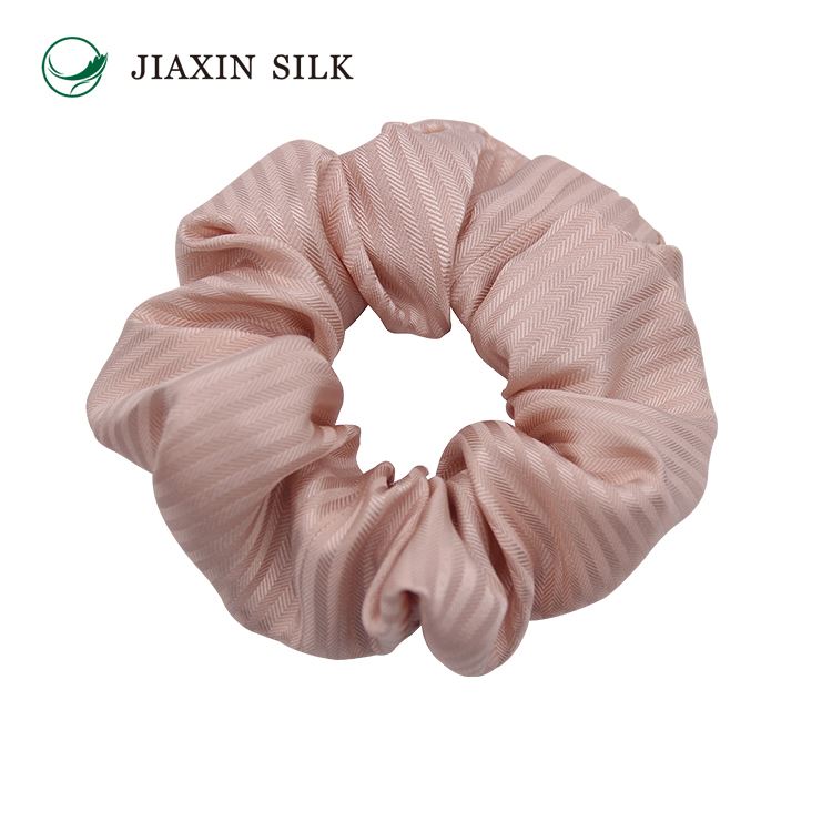Scrunchy din mătase de dud