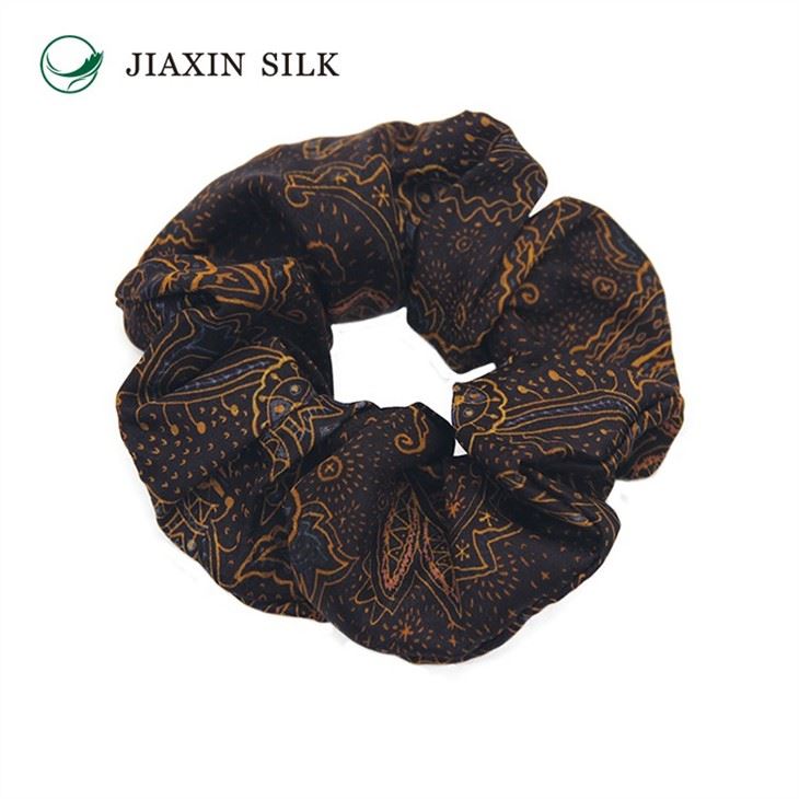Silk Scrunchie Manufacturers